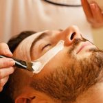 Parfüm Notalarını Anlamak: Erkekler İçin Koku Dilini Çözme Rehberi